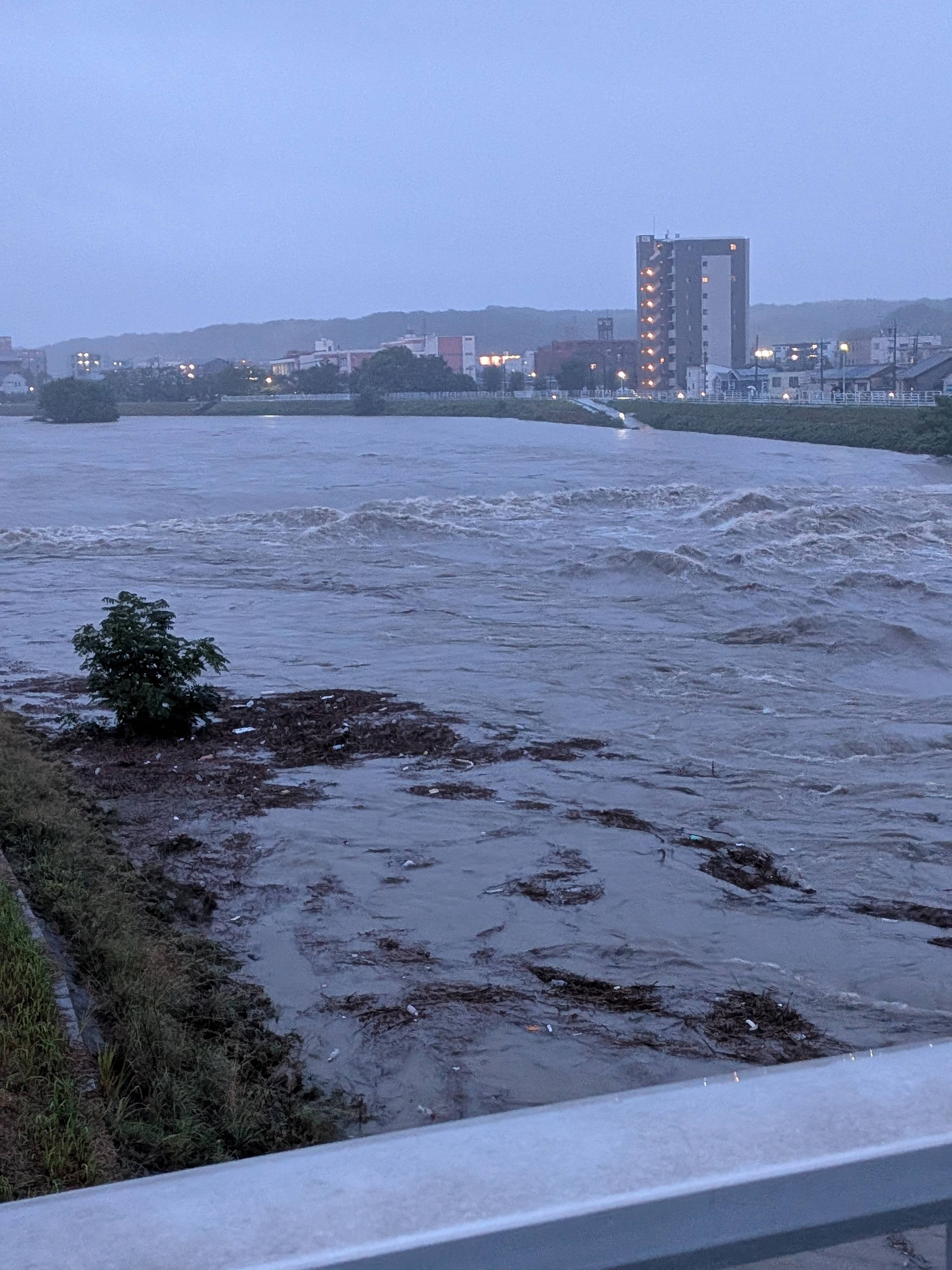 【艦これ】時雨改三もサブカル時雨もどっちも欲しい